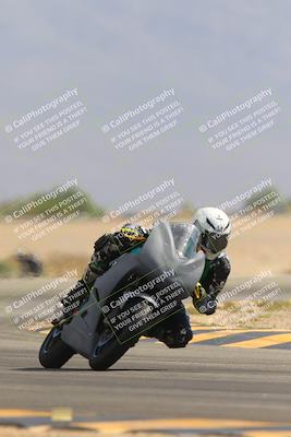 media/Sep-30-2023-SoCal Trackdays (Sat) [[636657bffb]]/Turn 15 (1120am)/